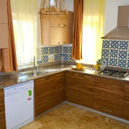 Villa Soral Villas